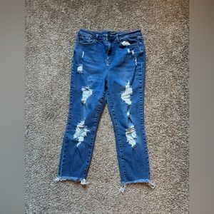 Judy Blue Boyfriend fit distressed jeans crop length